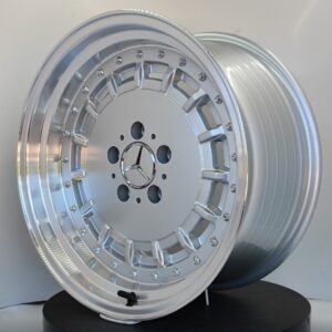 MAG 17" 5X100 8J ET20 CB57.1