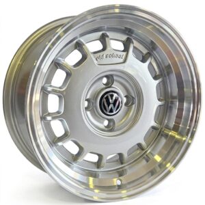 15" Deep dish CLI bottle caps 4X100 8.25J et20 cb73.1 hyper silver with machined dish  Sold as a set of 4